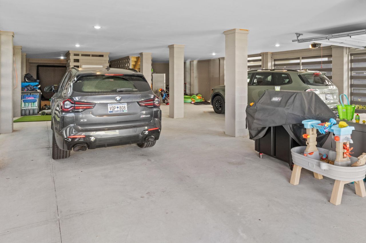 1554 N Lakeshore Drive Photo 53