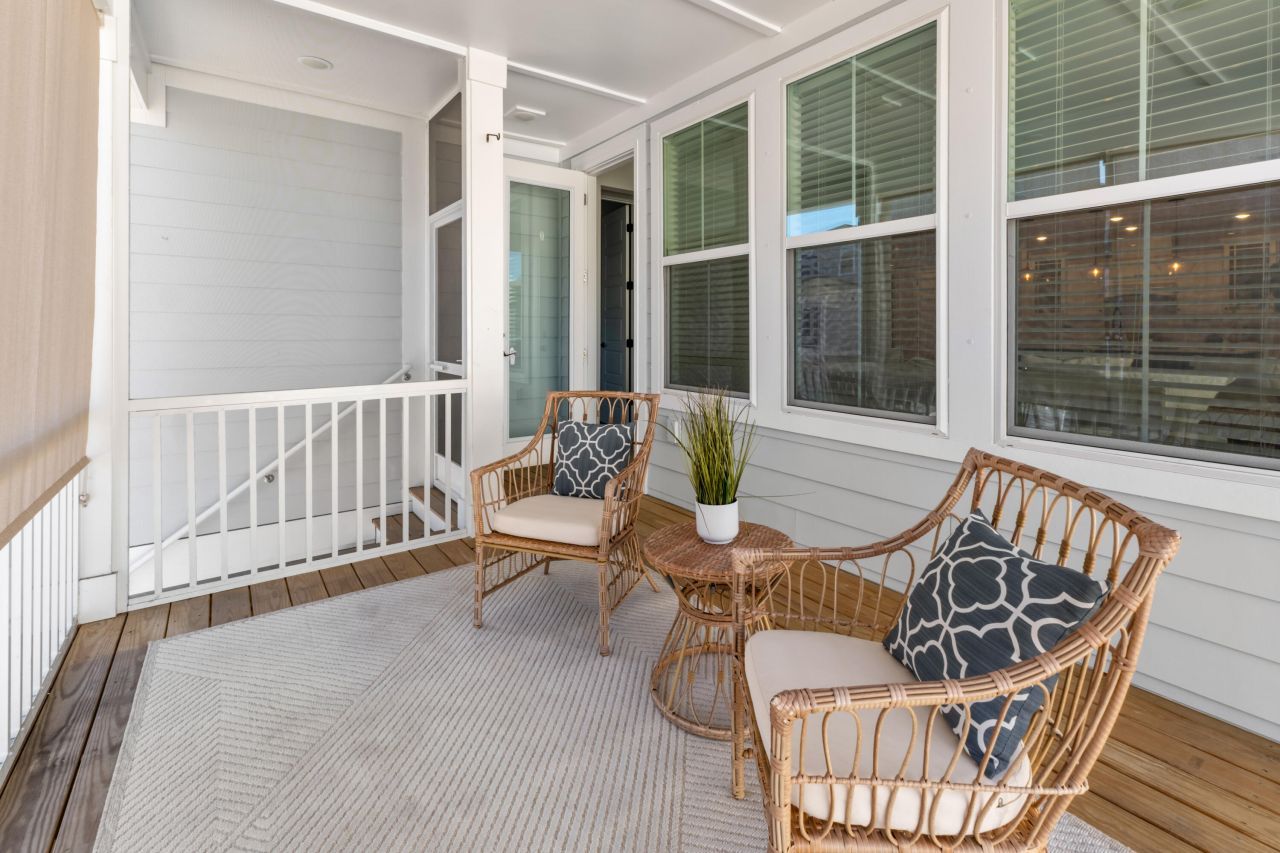 1554 N Lakeshore Drive Photo 63