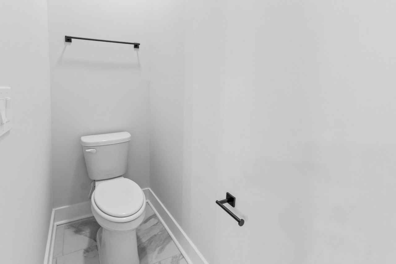 1554 N Lakeshore Drive Photo 67