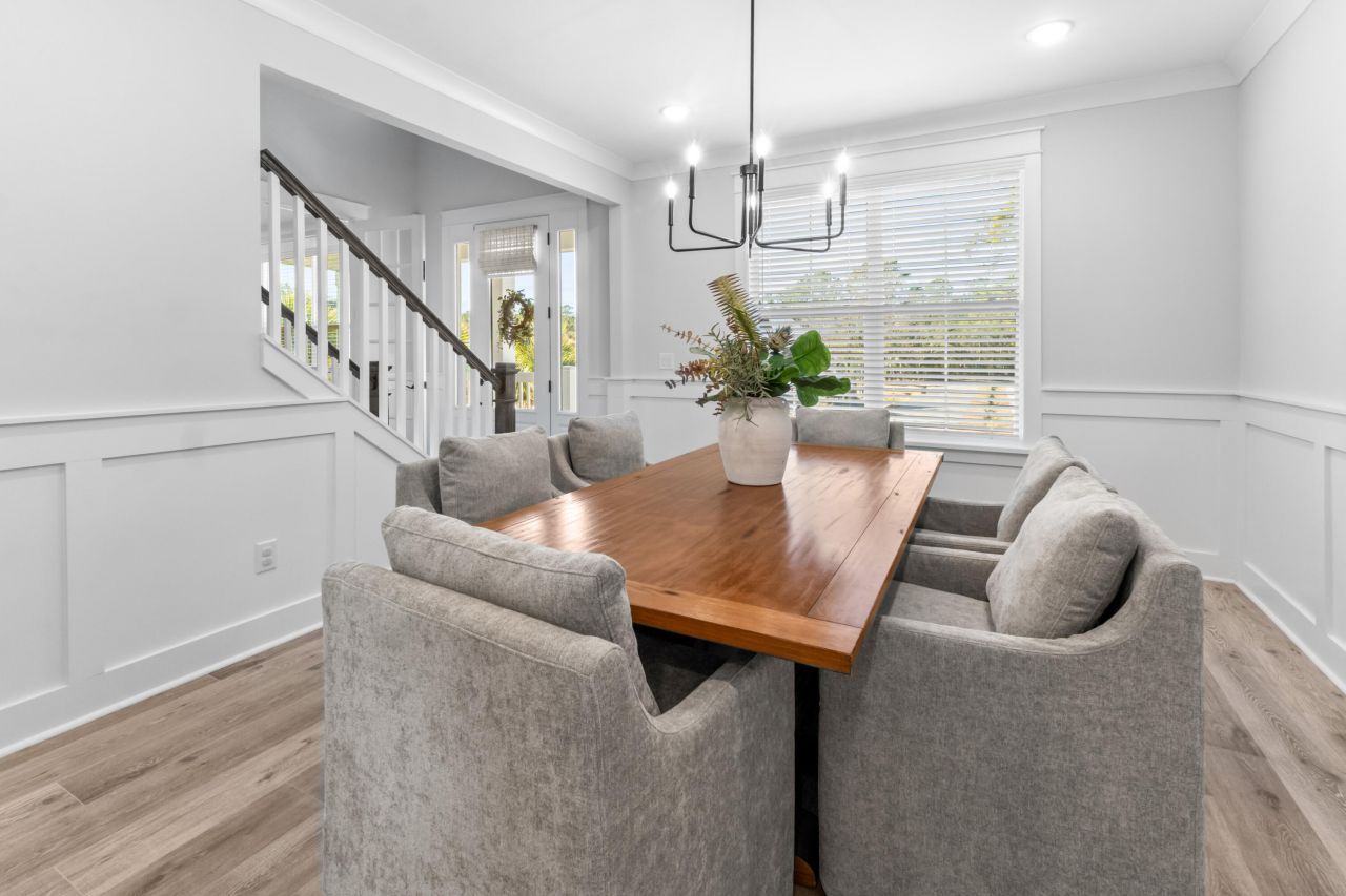 1554 N Lakeshore Drive Photo 8