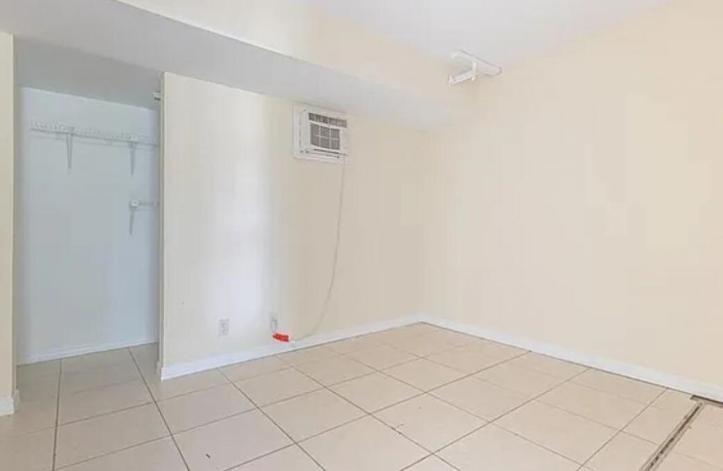 1010 SE Euclid Lane, Port Saint Lucie, FL 34983 Photo