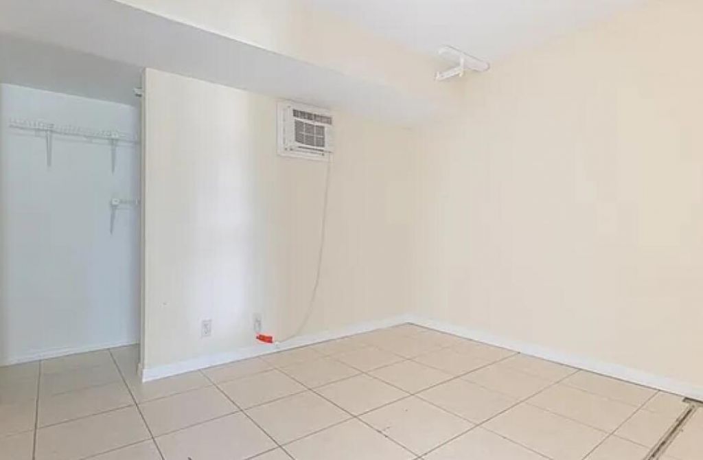 1010 SE Euclid Lane, Port Saint Lucie, FL 34983 Photo