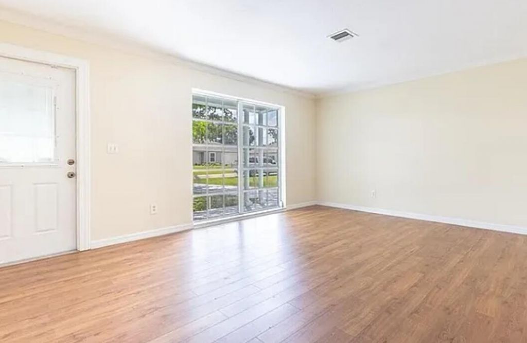 1010 SE Euclid Lane, Port Saint Lucie, FL 34983 Photo