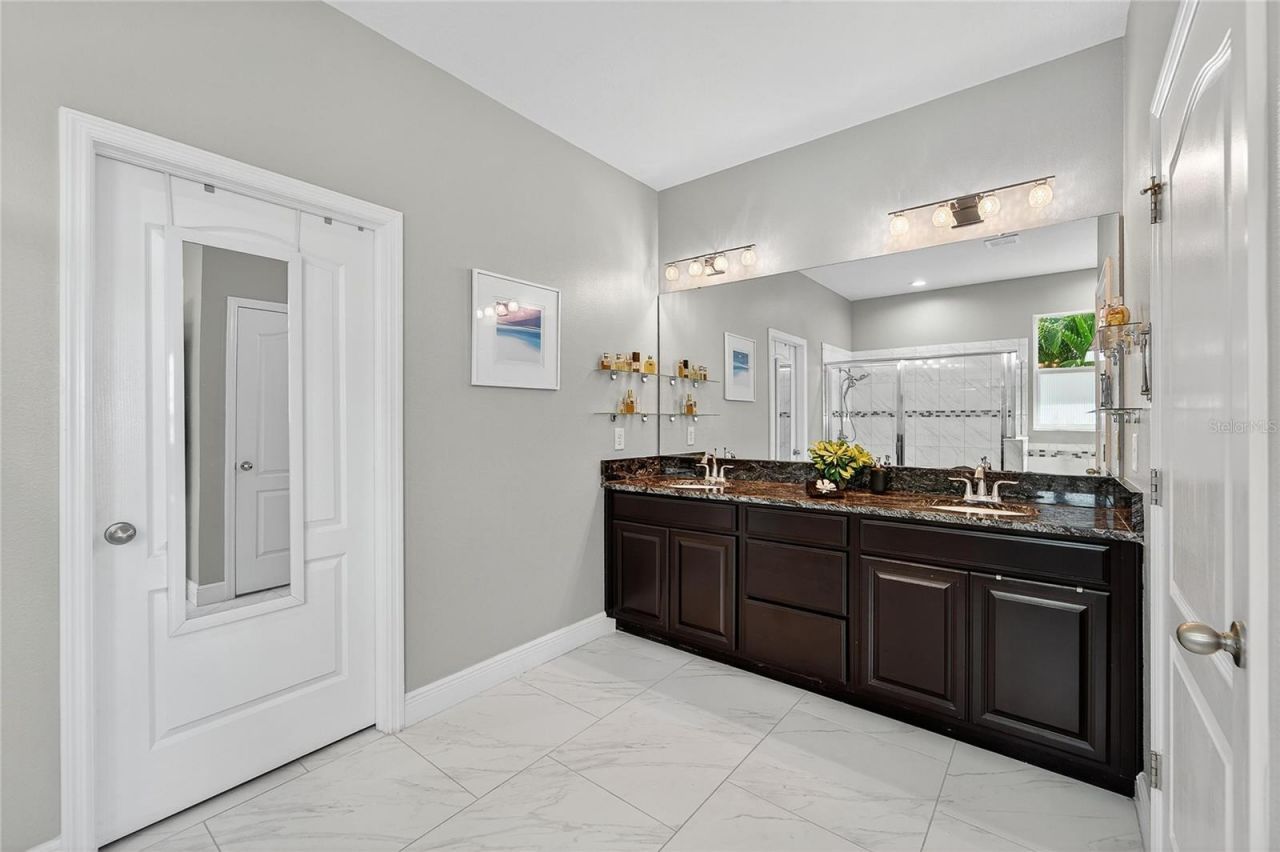 11525 Lake Lucaya Drive, Riverview, FL 33579 Photo