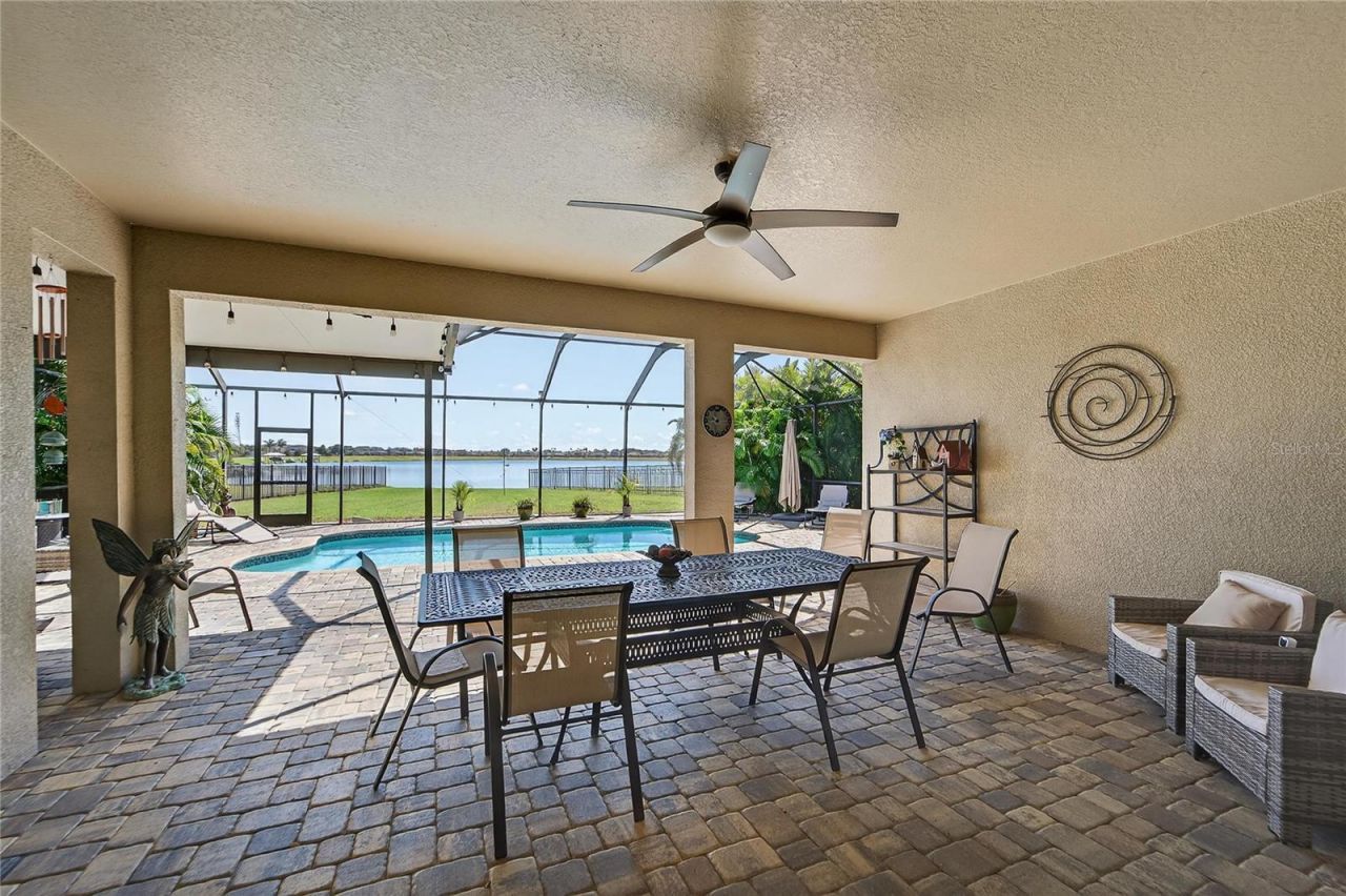 11525 Lake Lucaya Drive, Riverview, FL 33579 Photo