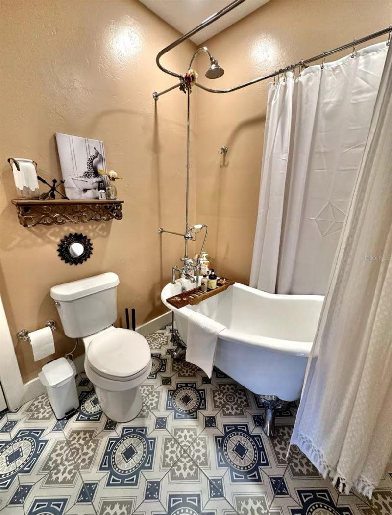 618 19th Street W, Bradenton, FL 34205 Photo