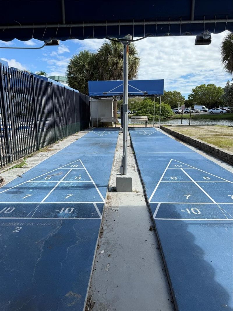 4750 NW 22nd Ct, Unit 211, Lauderhill, FL 33313 Photo