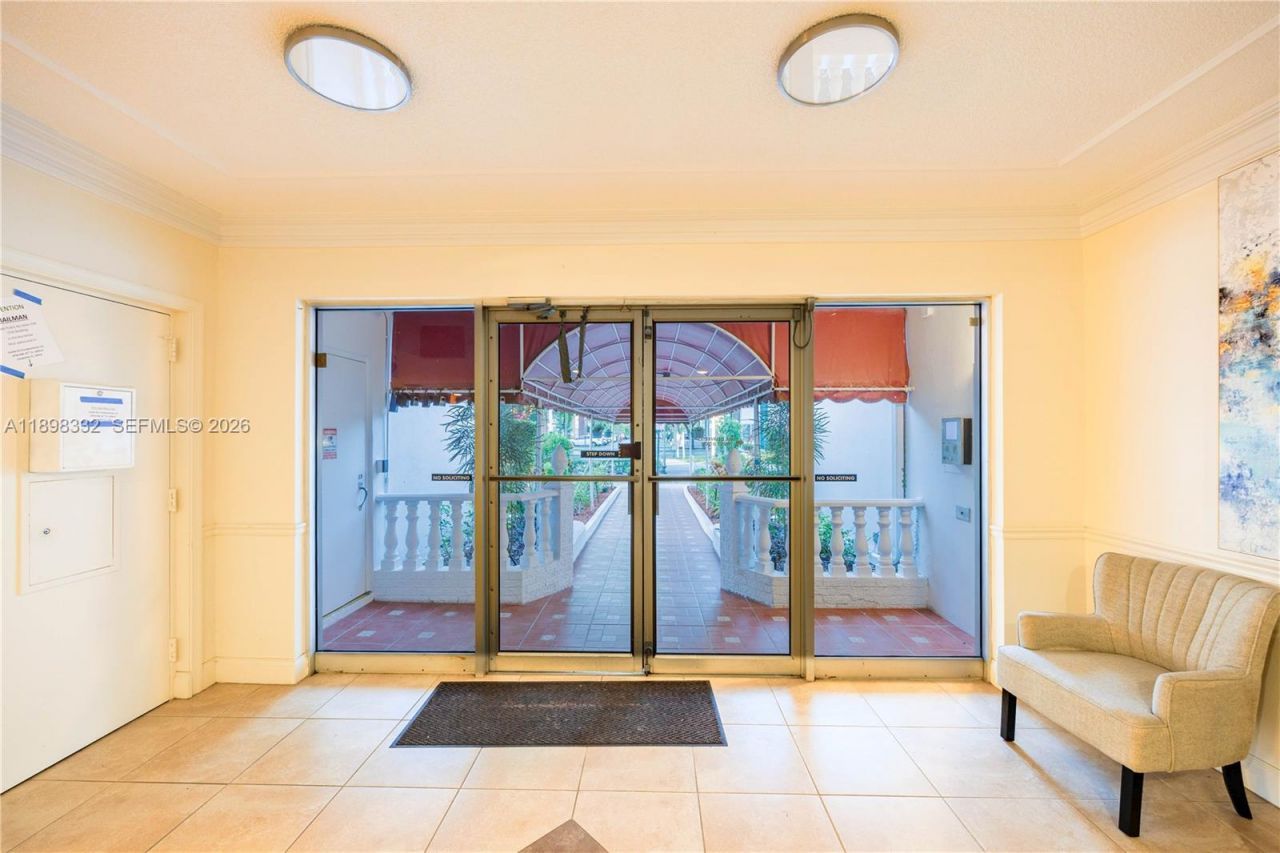 4750 NW 22nd Ct, Unit 211, Lauderhill, FL 33313 Photo