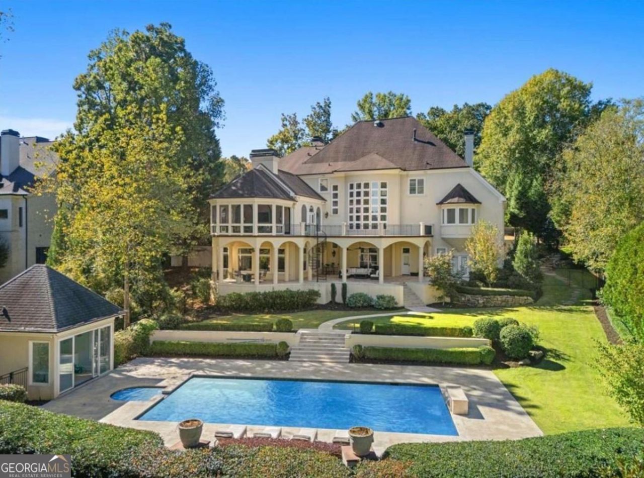 8870 Old Southwick Pass, Alpharetta, GA 30022 Main Photo