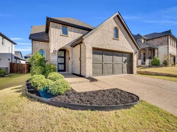1749 Dartmoor Drive, Carrollton, TX 75010