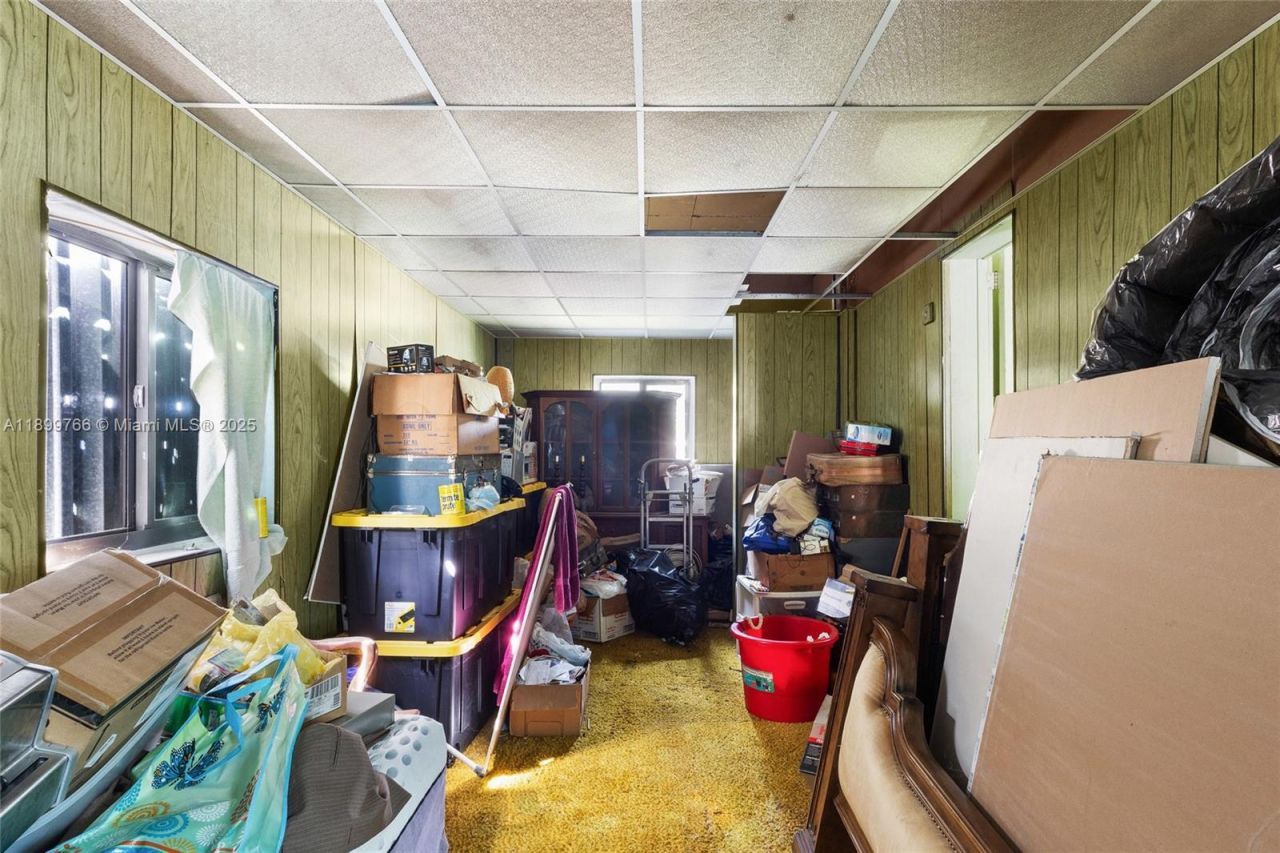 1045 NW 52nd St, Miami, FL 33127 Photo