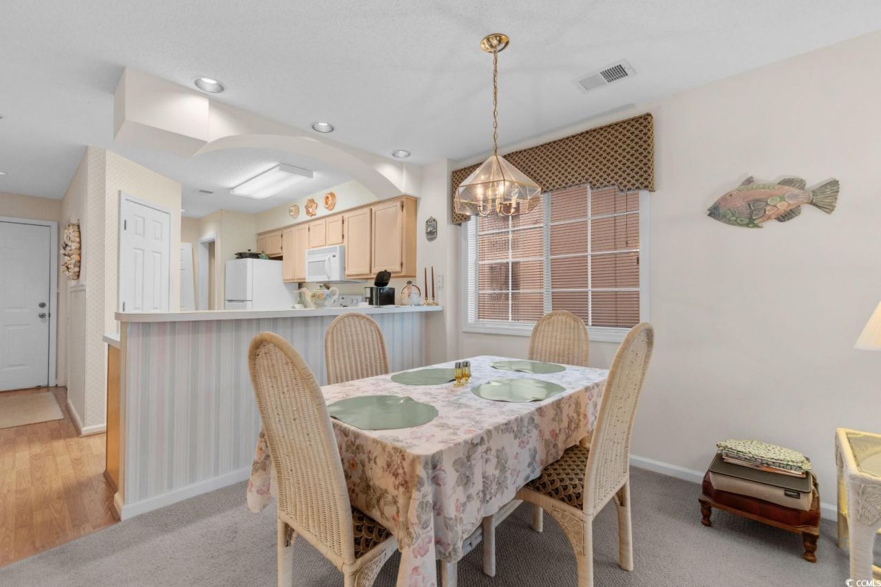 1900 Duffy St. Photo 13