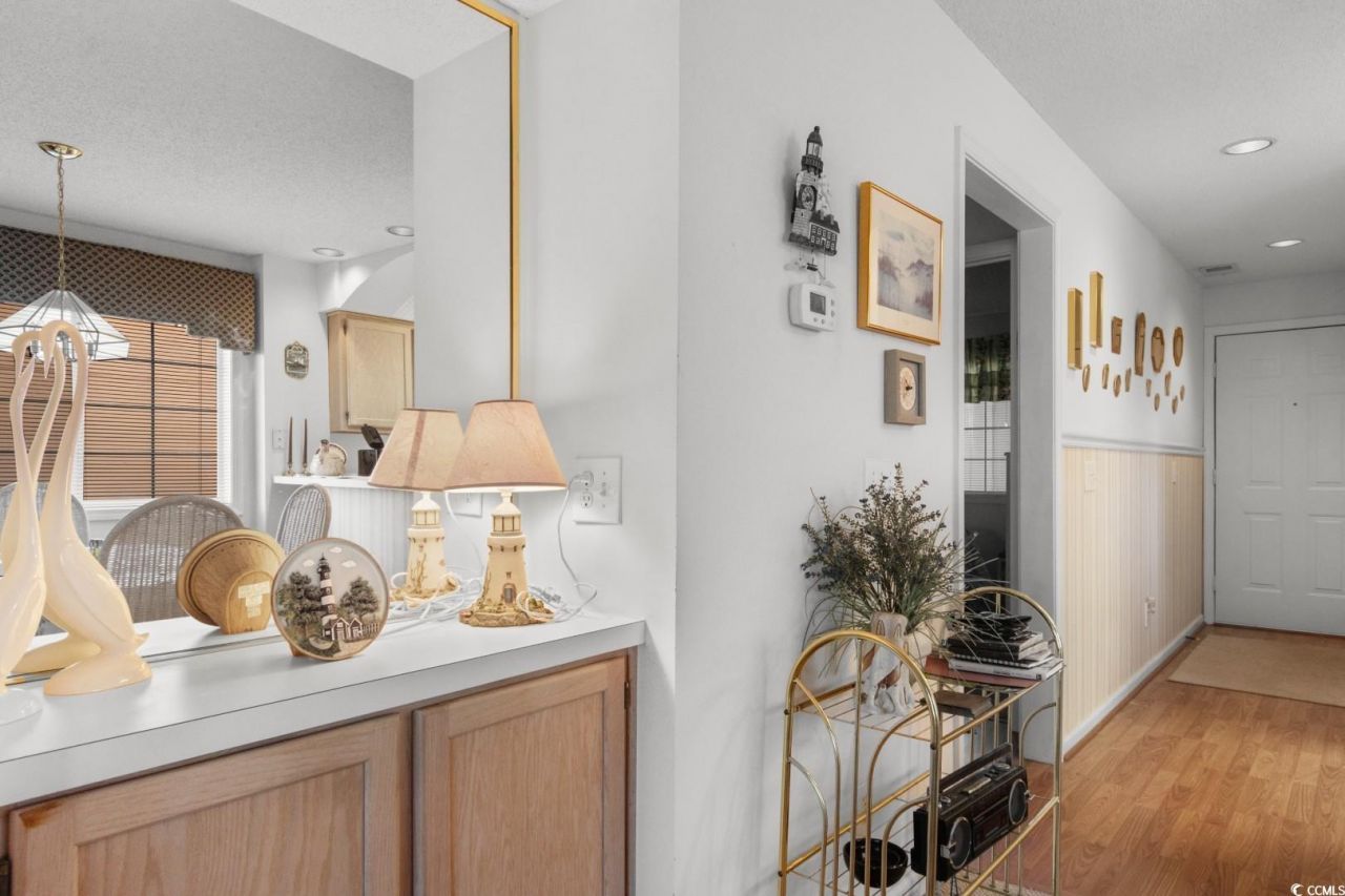 1900 Duffy St. Photo 17