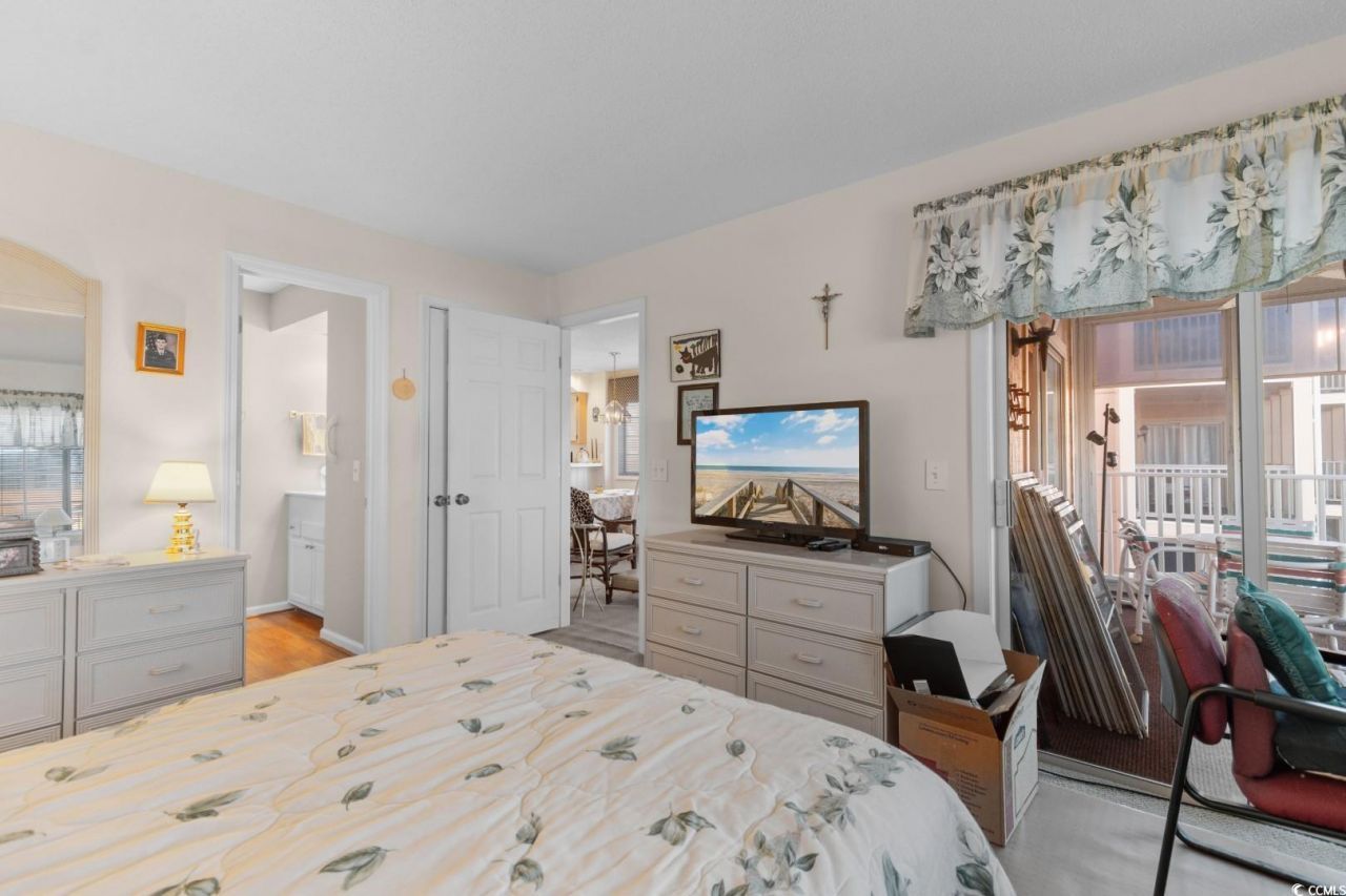 1900 Duffy St. Photo 19