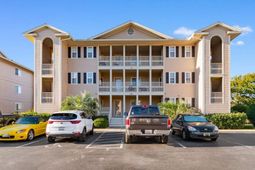 1900 Duffy St. photo 4