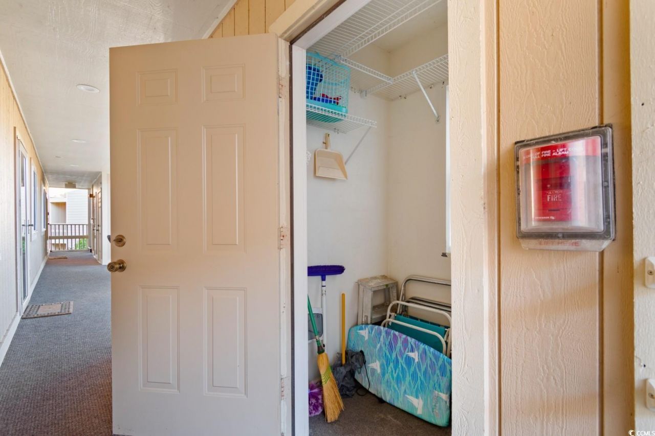 1900 Duffy St. Photo 28