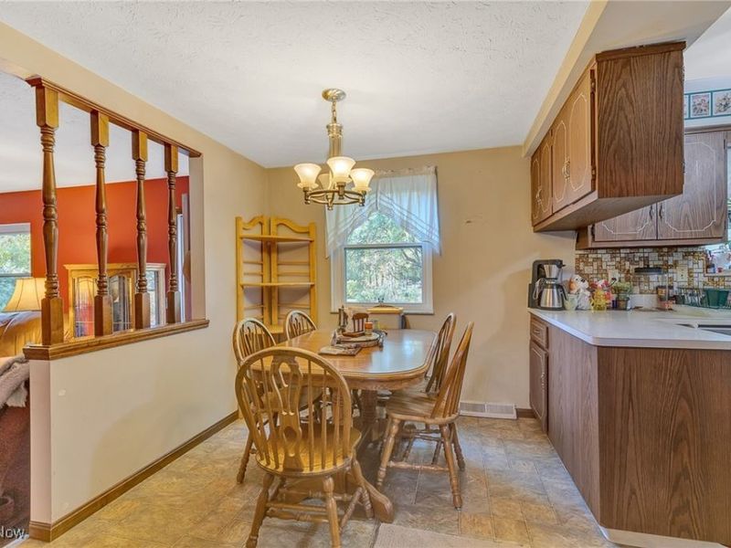 4666 Brendan Circle, North Olmsted, OH 44070 Photo 10