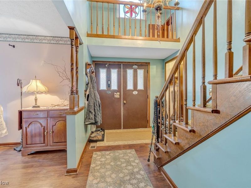 4666 Brendan Circle, North Olmsted, OH 44070 Photo 2