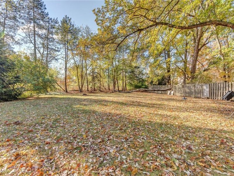 4666 Brendan Circle, North Olmsted, OH 44070 Photo 30