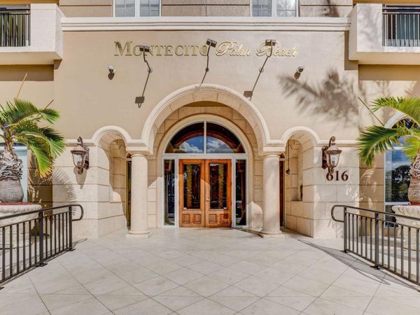 616 Clearwater Park Road, Unit 913, West Palm Beach, FL 33401