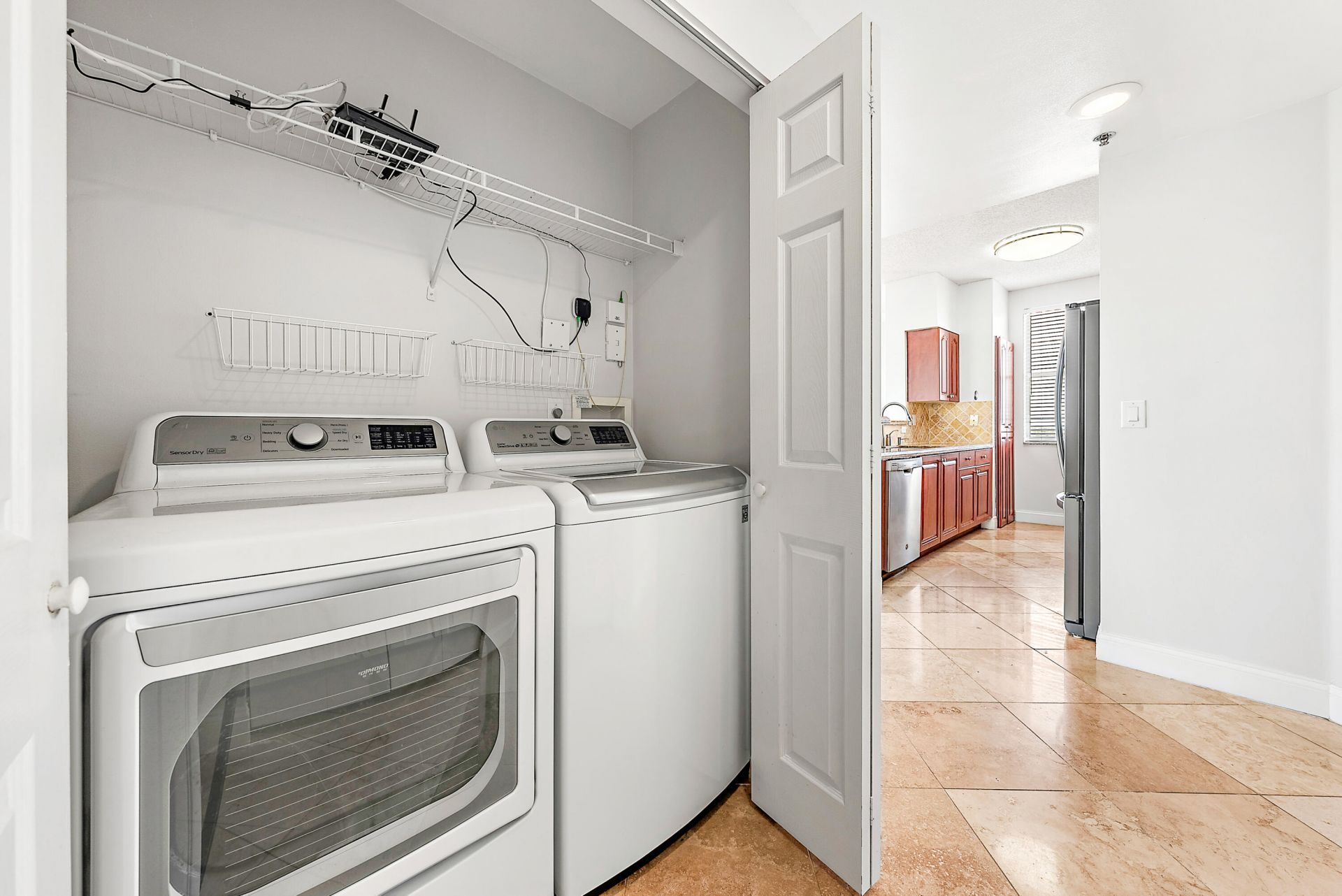 616 Clearwater Park Road, Unit 913, West Palm Beach, FL 33401 Photo