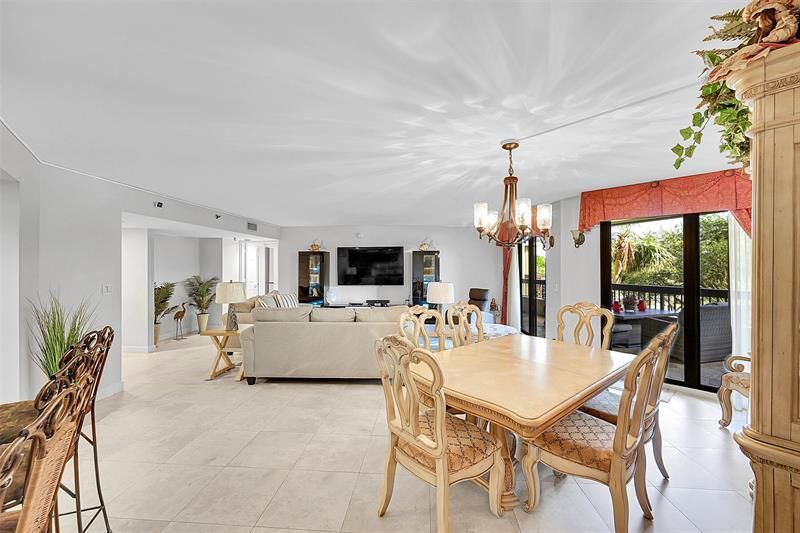 2900 NE 14th Street Causeway, Unit 304, Pompano Beach, FL 33062 Photo