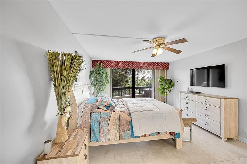 2900 NE 14th Street Causeway, Unit 304, Pompano Beach, FL 33062 Photo