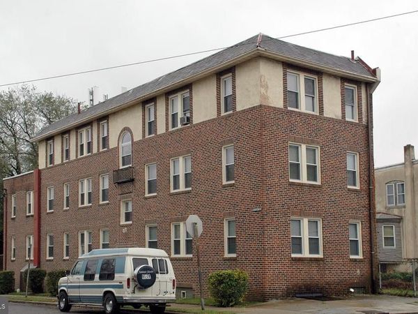 222 W CHEW AVENUE, PHILADELPHIA, PA 19120