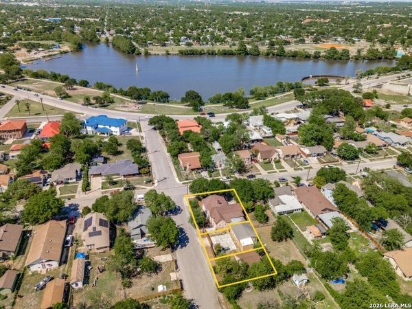 1246 Waverly, San Antonio, TX 78201