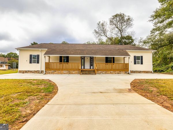 6 W Oak Street, Unit APT. A, Luthersville, GA 30251