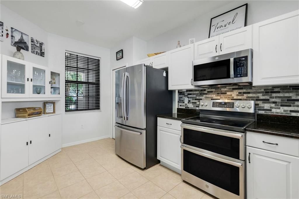 15239 Summit Place Cir, Unit 246, Naples, FL 34119 Photo