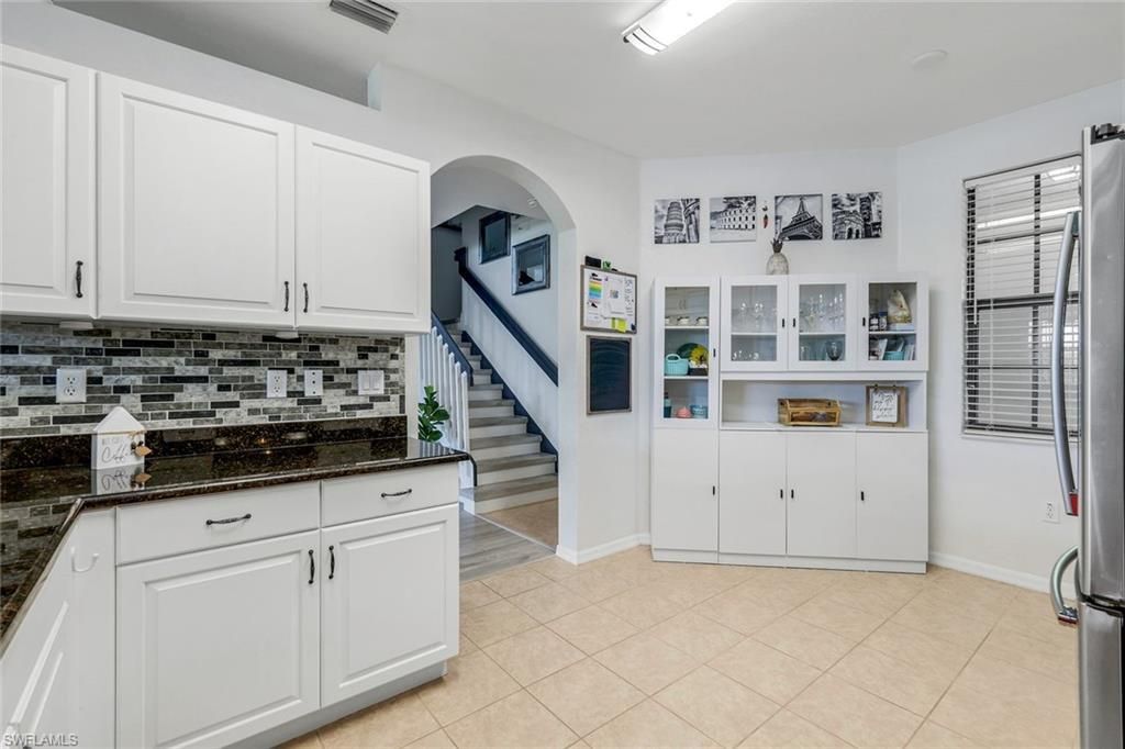 15239 Summit Place Cir, Unit 246, Naples, FL 34119 Photo