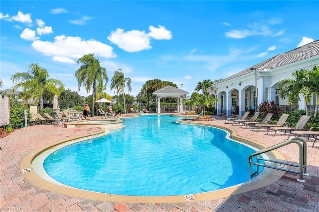 15239 Summit Place Cir, Unit 246, Naples, FL 34119 Photo