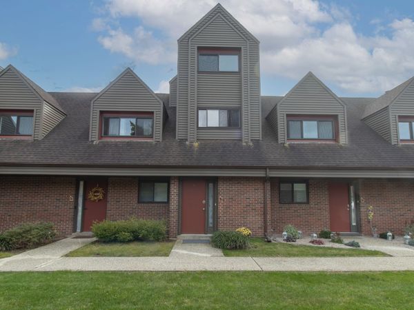 48 Montoya, Unit 48, Branford, CT 06405