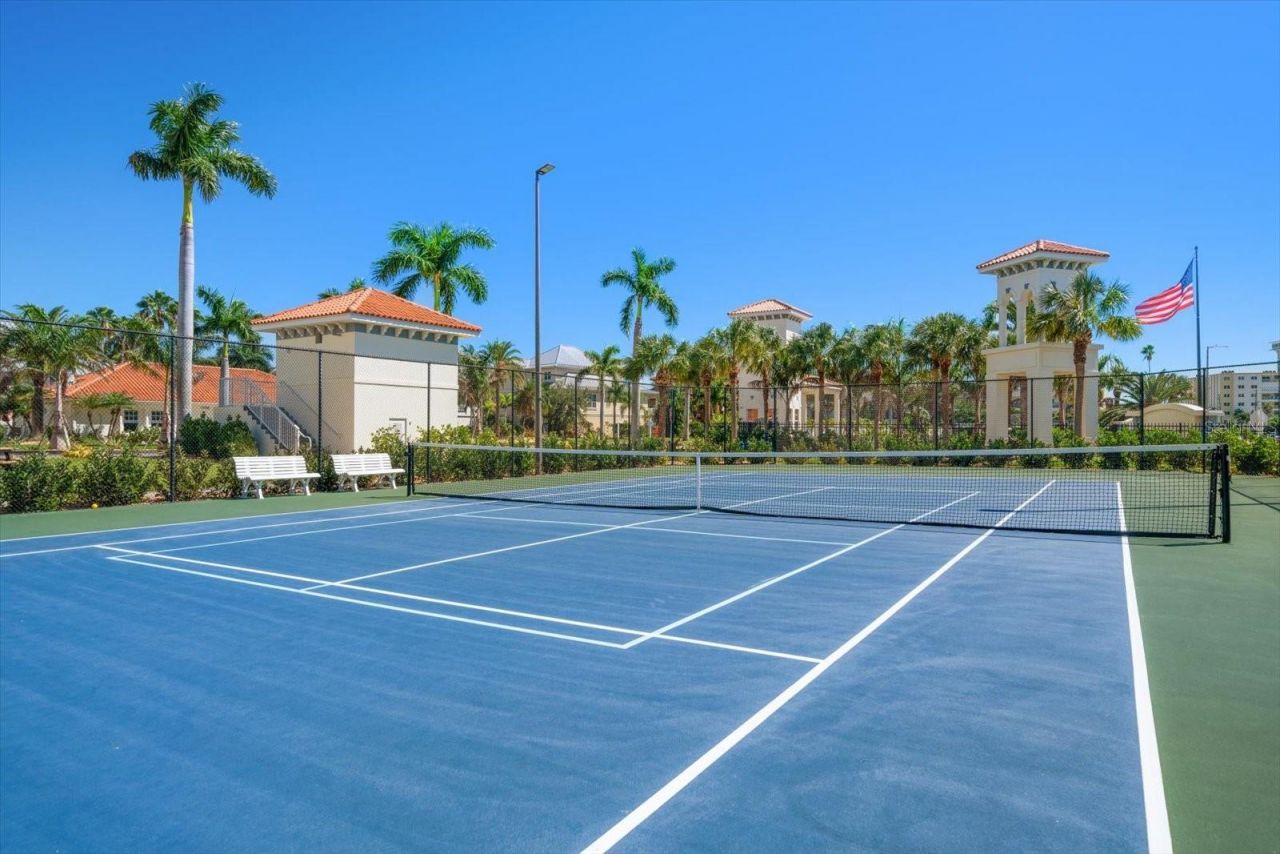 17745 Gulf Boulevard, Unit 702, Redington Shores, FL 33708 Photo