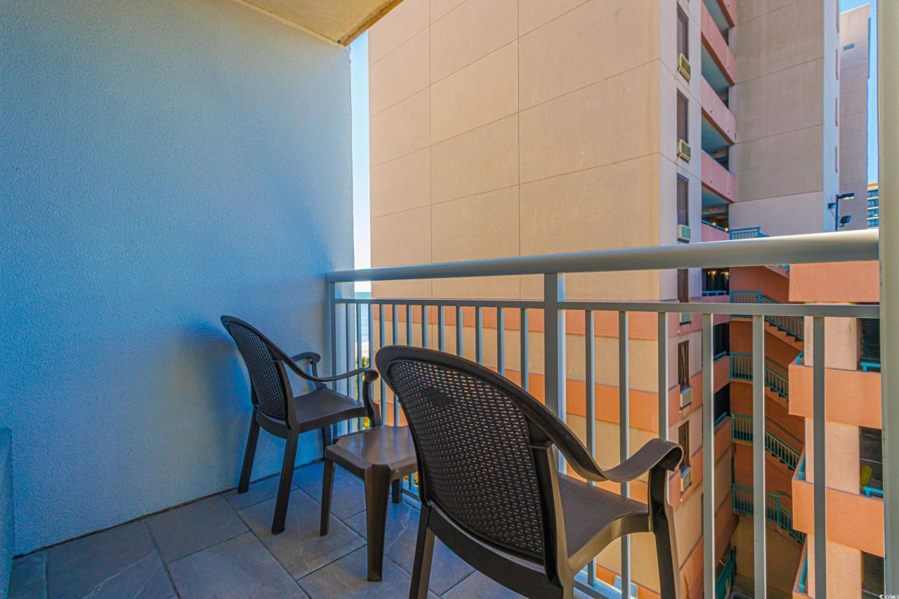 2201 S Ocean Blvd. Photo 15