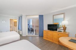 2201 S Ocean Blvd. photo 4