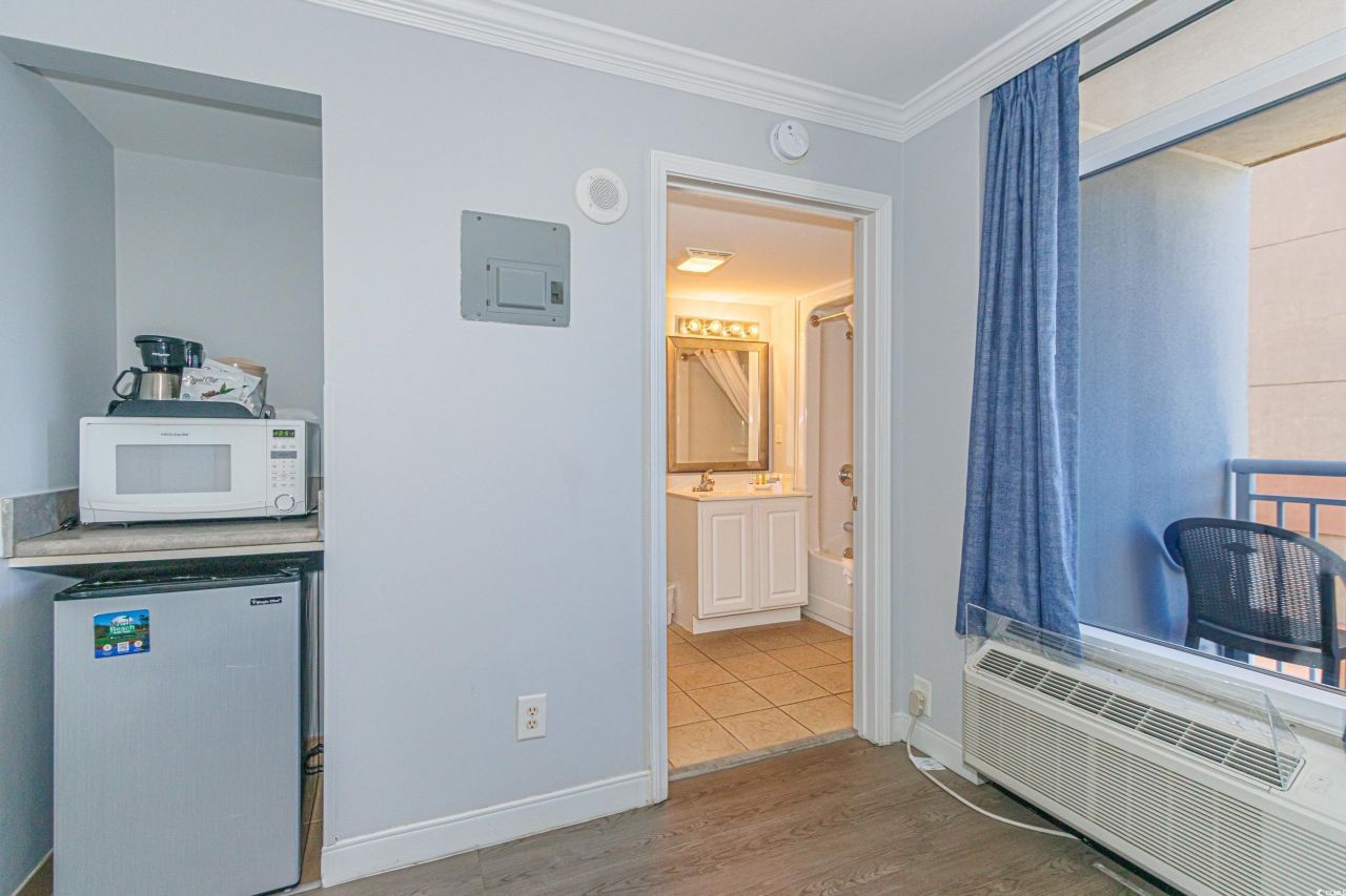 2201 S Ocean Blvd. Photo 9