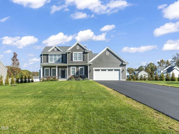 46 Mallory Way, Ballston Lake, NY 12019