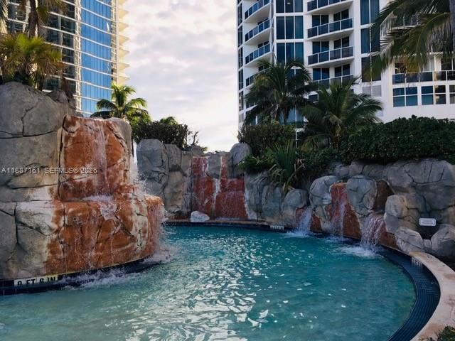 18001 E Collins Ave, Unit 2209, Sunny Isles Beach, FL 33160 Photo