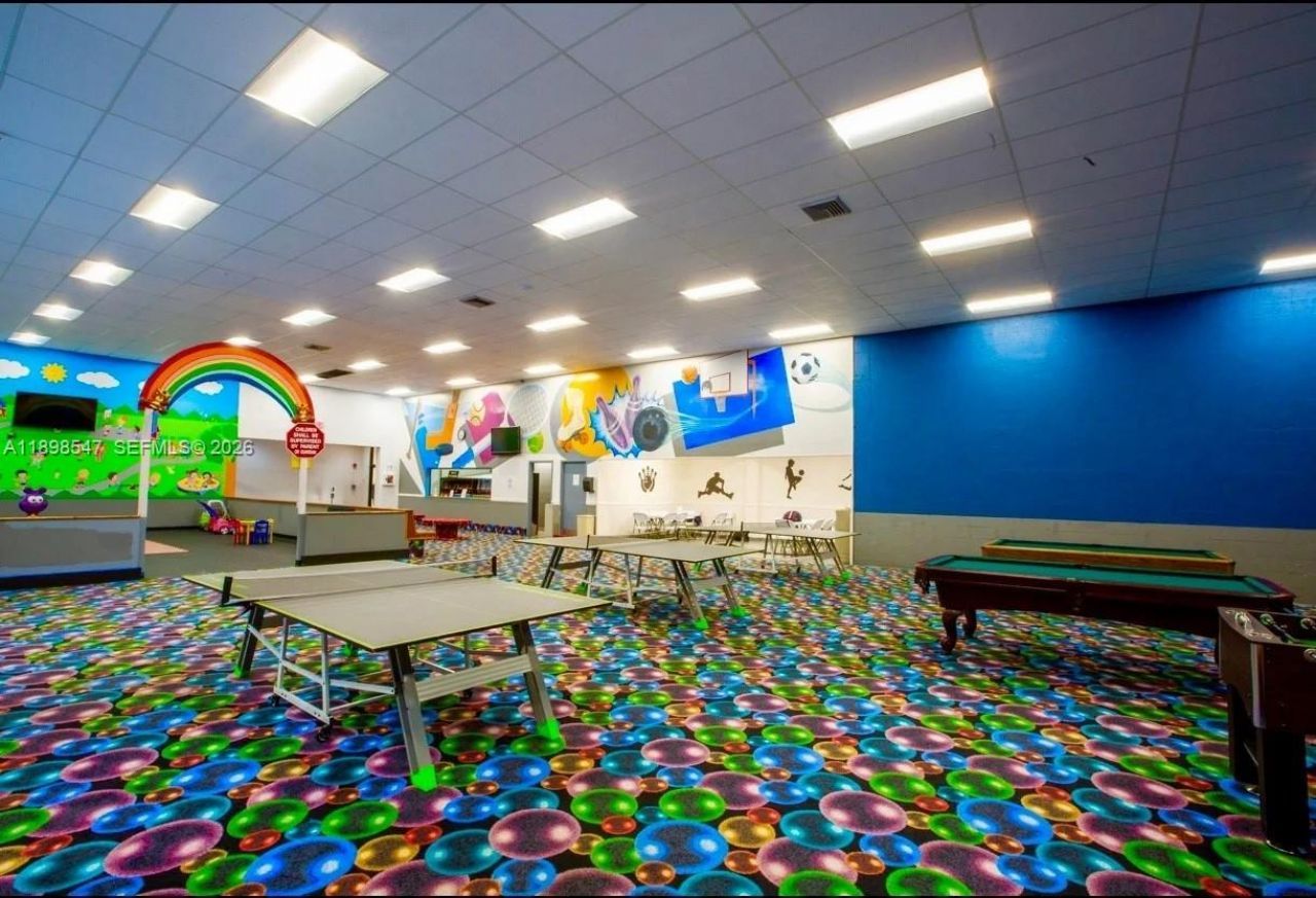 16200 Golf Club Rd, Unit 312, Weston, FL 33326 Photo