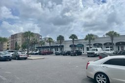 334 E Bay Street photo 4