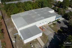 415 Jessen Lane photo 4