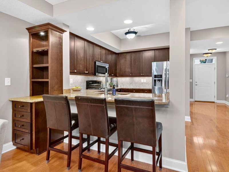 302 Zander Lane, Columbus, OH 43230 Photo 11