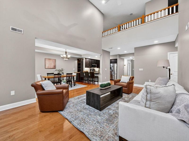 302 Zander Lane, Columbus, OH 43230 Photo 11