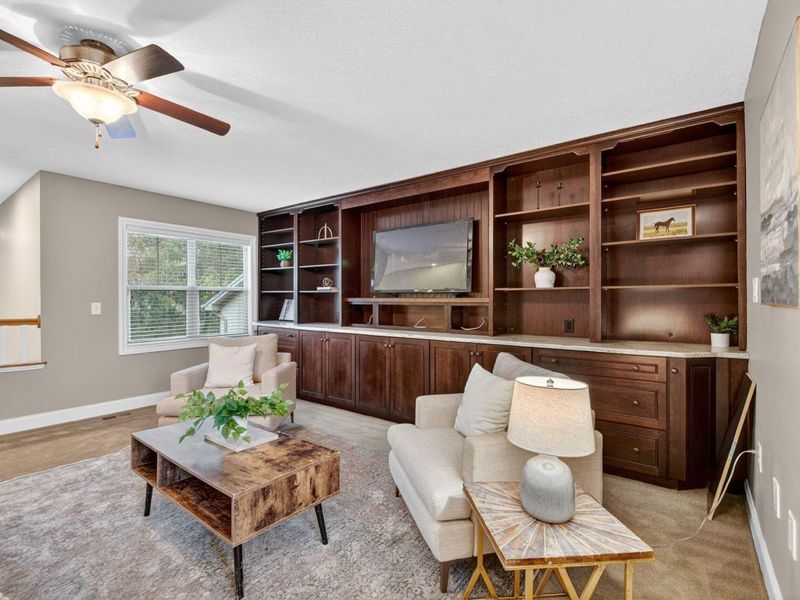 302 Zander Lane, Columbus, OH 43230 Photo 31