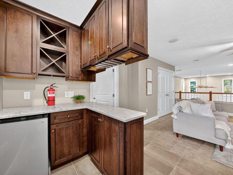 302 Zander Lane, Columbus, OH 43230 Photo 34