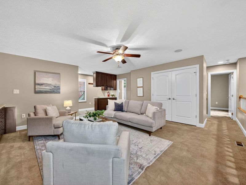 302 Zander Lane, Columbus, OH 43230 Photo 36