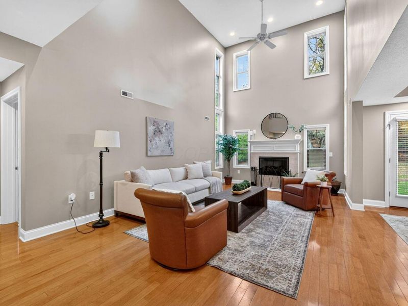 302 Zander Lane, Columbus, OH 43230 Photo 8