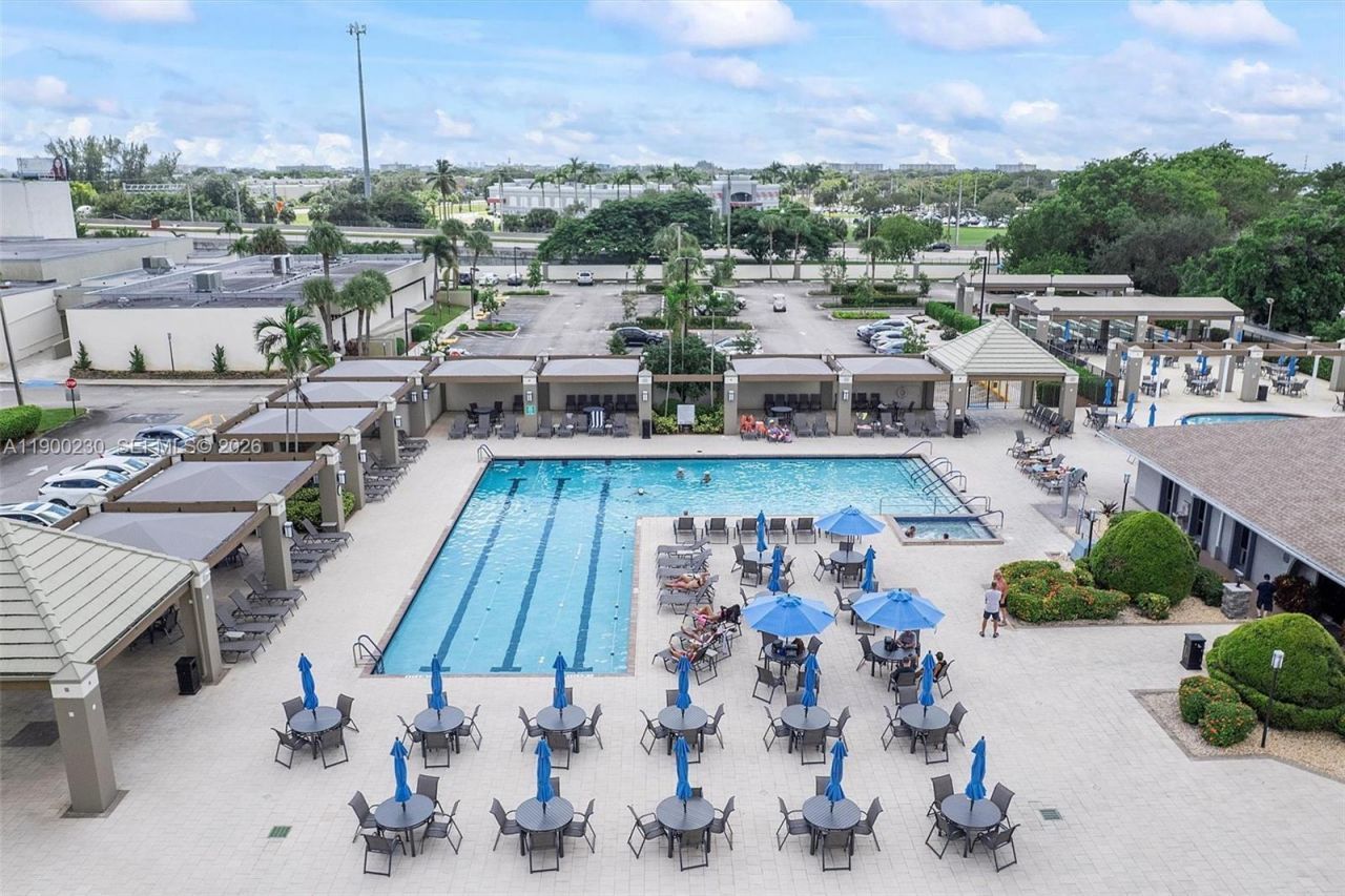 2004 Granada Dr, Unit H1, Coconut Creek, FL 33066 Photo